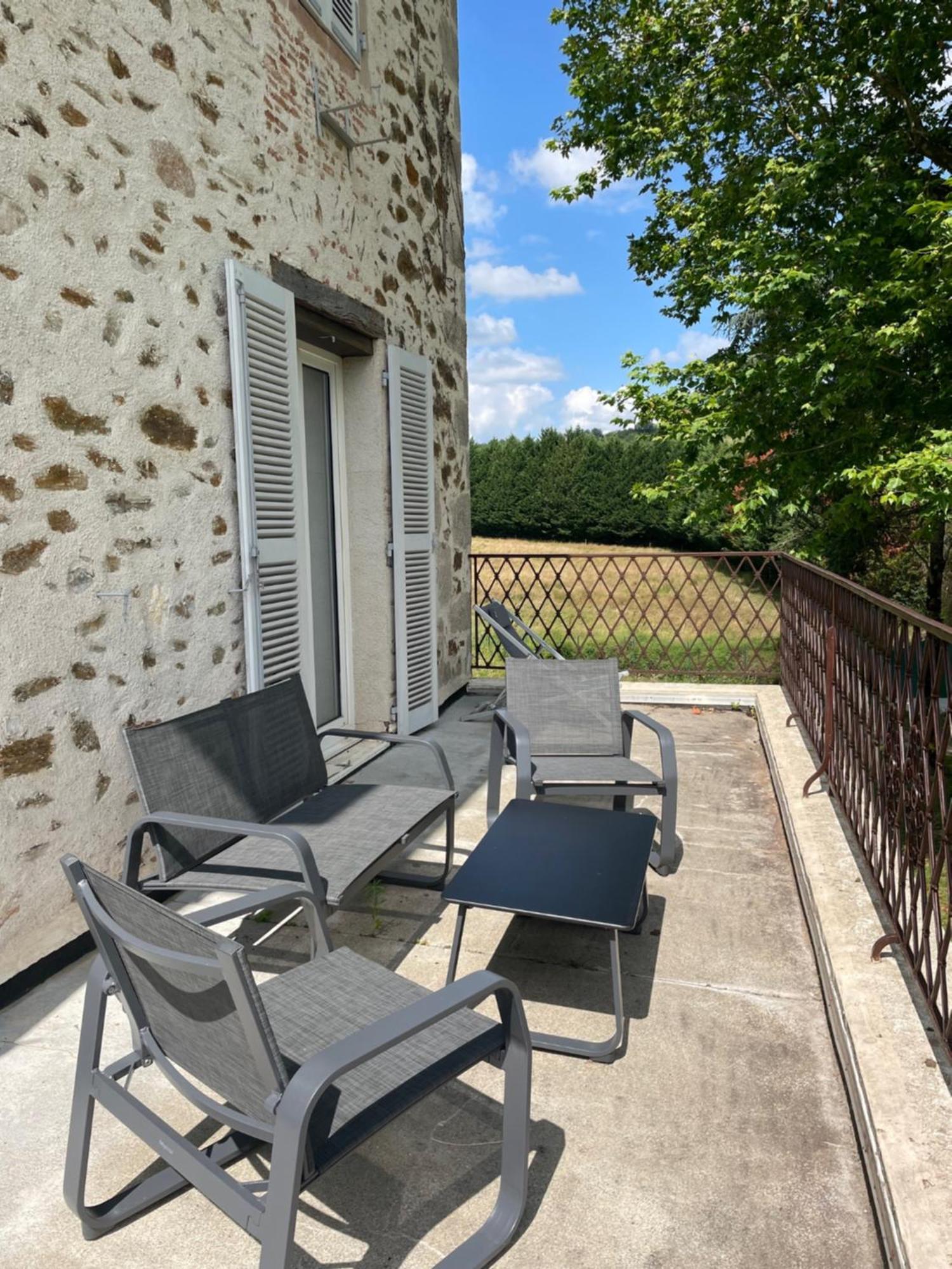 Hotel La Chatelleraie Saint-Étienne-de-Maurs Esterno foto