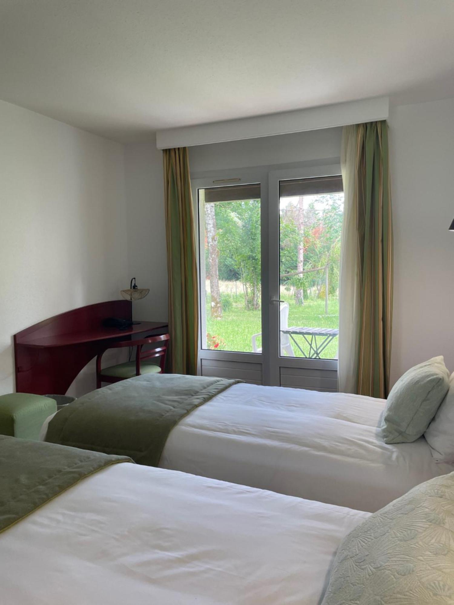 Hotel La Chatelleraie Saint-Étienne-de-Maurs Camera foto